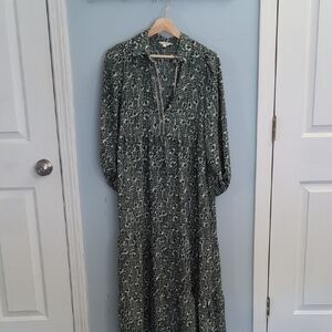 Max Studio Forest Green Long Sleeve Dress